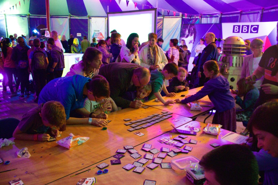 Lots of Dots boards getting filled in (and this was a quiet part)